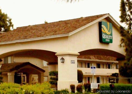 Quality Inn Stockton Exteriér fotografie