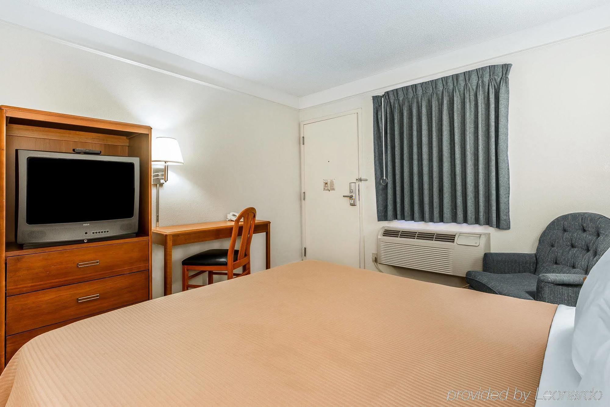 Quality Inn Stockton Exteriér fotografie