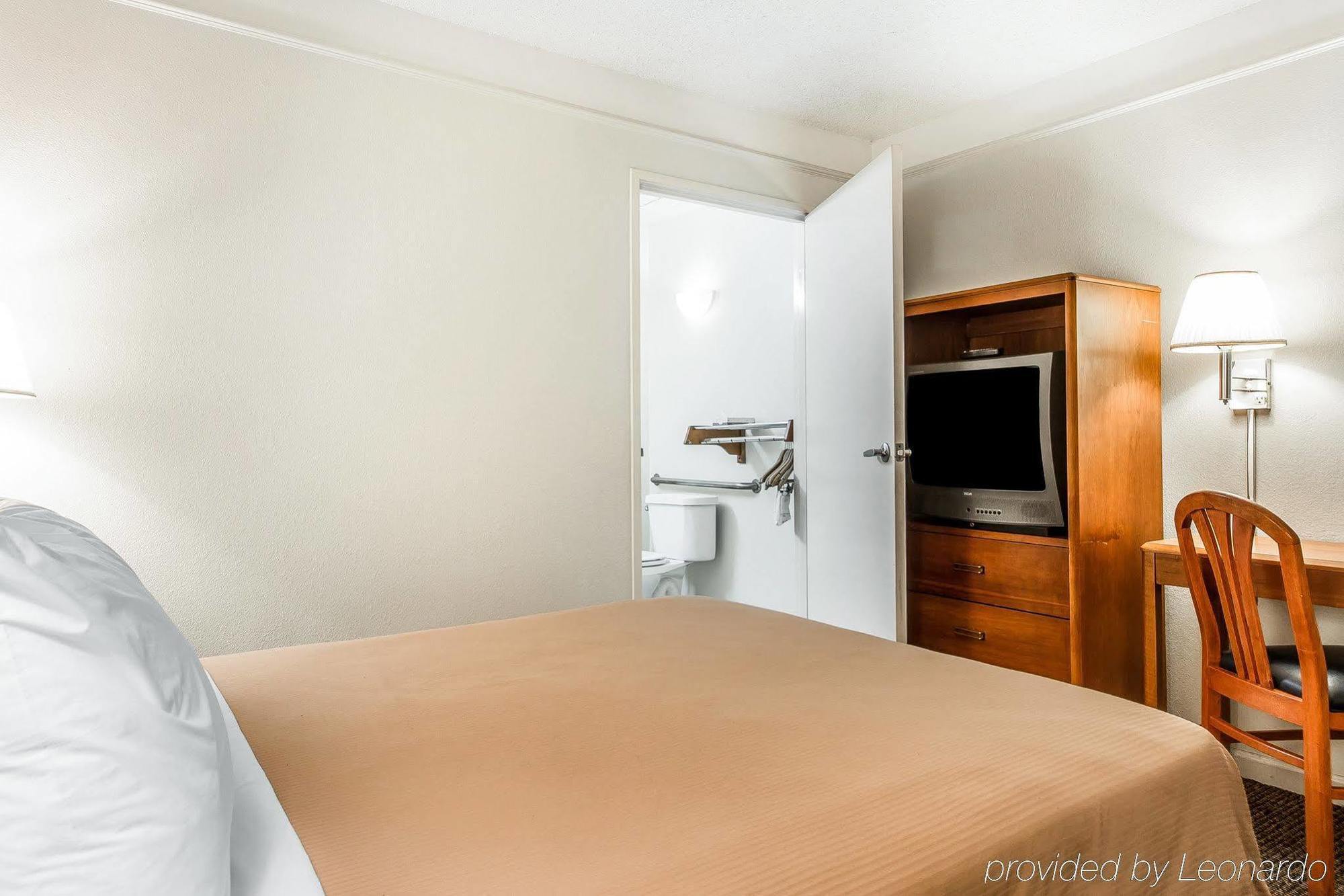 Quality Inn Stockton Exteriér fotografie