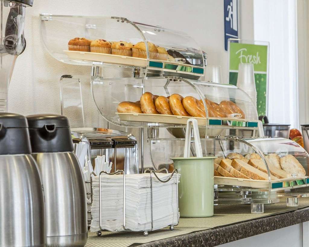 Quality Inn Stockton Restaurace fotografie