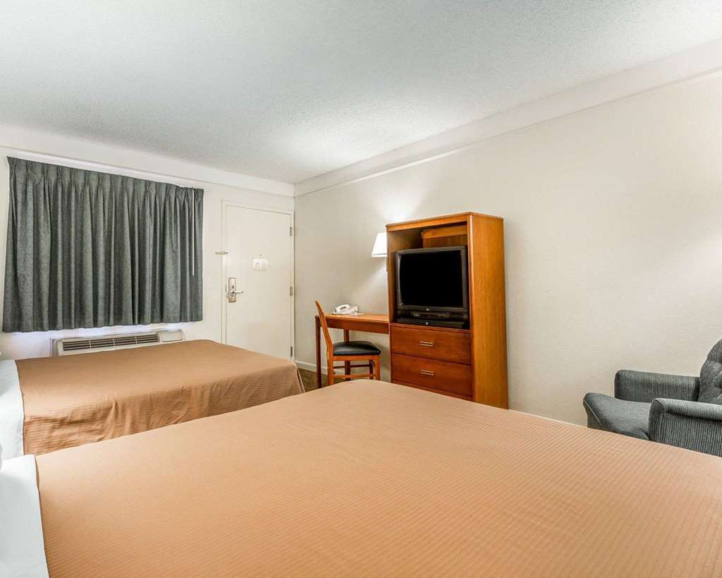 Quality Inn Stockton Pokoj fotografie