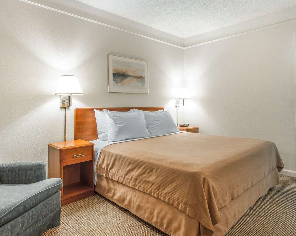 Quality Inn Stockton Pokoj fotografie